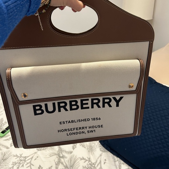 Burberry Canvas and Leather Tote Bag - Picture 8 of 8